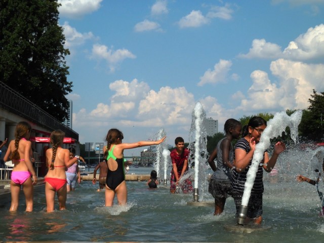 Jeux d'eau Place Stalingrad