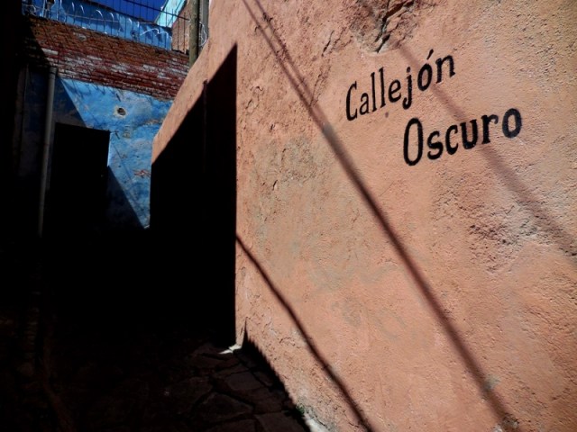 florent_hugoniot - callejon oscuro